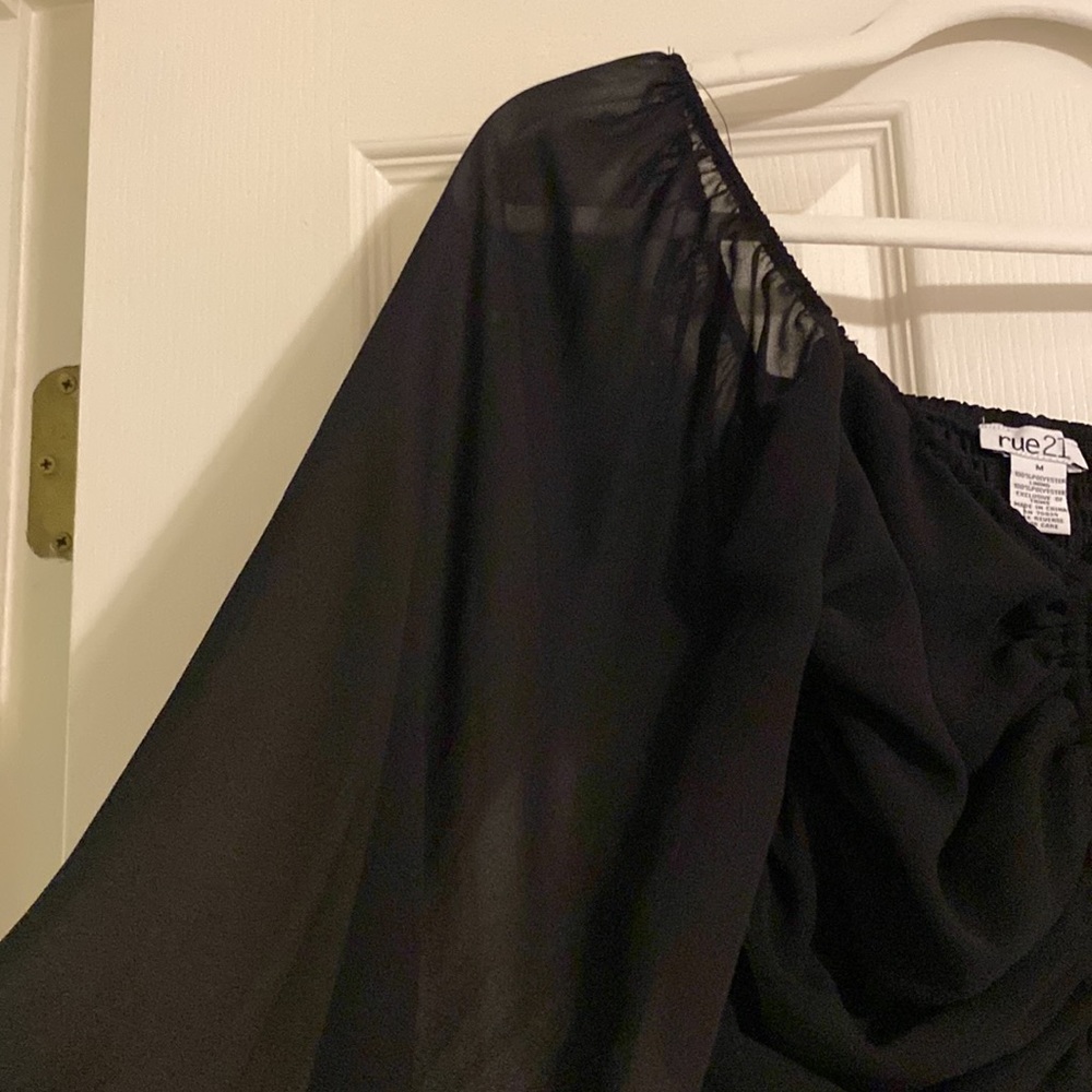 Adorable Rue21 sheer pull string blouse - Picture 4 of 6